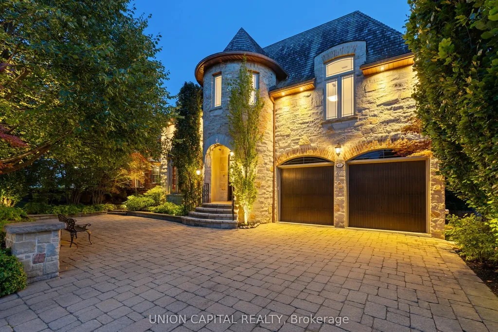 45 Gordon Road Toronto ON M2P 1E2