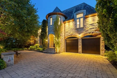 45 Gordon Road Toronto ON M2P 1E2