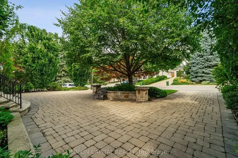45 Gordon Road Toronto ON M2P 1E2