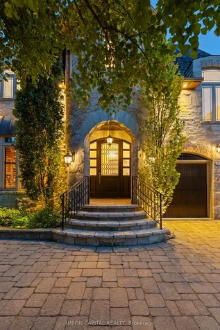 45 Gordon Road Toronto ON M2P 1E2