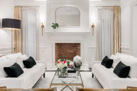 45 Gordon Road Toronto ON M2P 1E2