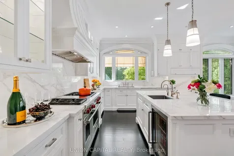 45 Gordon Road Toronto ON M2P 1E2