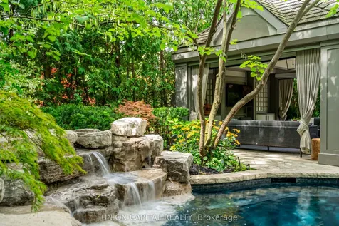 45 Gordon Road Toronto ON M2P 1E2