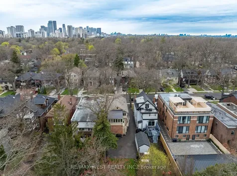 311 St Clair Avenue E Toronto ON M4T 1P3