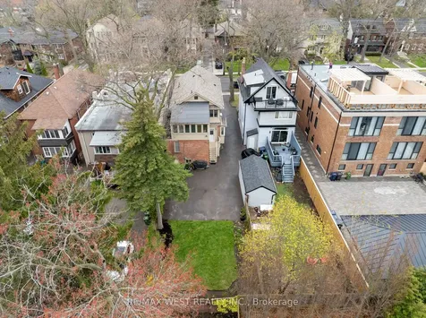 311 St Clair Avenue E Toronto ON M4T 1P3