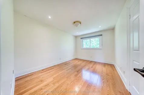 474 Hidden Trail N/a Toronto ON M2R 3R8