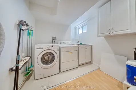 474 Hidden Trail N/a Toronto ON M2R 3R8
