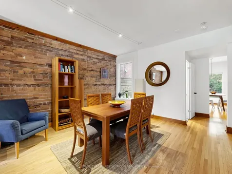 225 Howland Avenue Toronto ON M5R 3B7