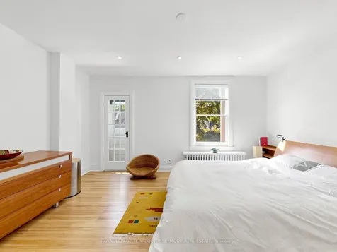 225 Howland Avenue Toronto ON M5R 3B7