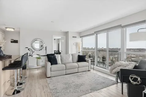30 Herons Hill Way Toronto ON M2J 0A7