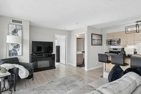 30 Herons Hill Way Toronto ON M2J 0A7