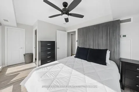 30 Herons Hill Way Toronto ON M2J 0A7