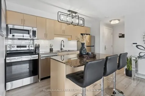 30 Herons Hill Way Toronto ON M2J 0A7