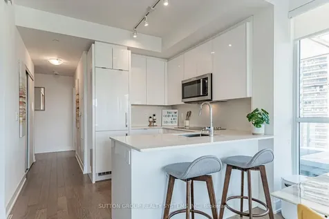 181 Bedford Road Toronto ON M5R 0C2