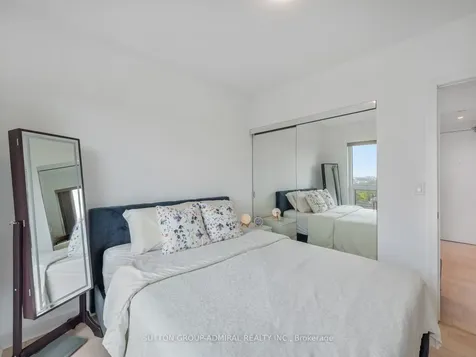 58 Orchard View Boulevard Toronto ON M4R 0A2