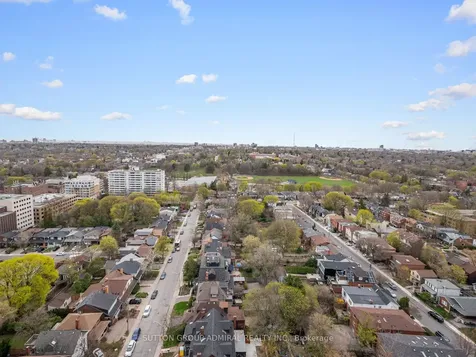58 Orchard View Boulevard Toronto ON M4R 0A2