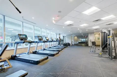 18 Harbour Street Toronto ON M6J 2Z6