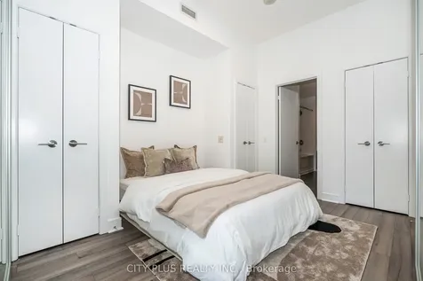 112 George Street Toronto ON M5A 2M5