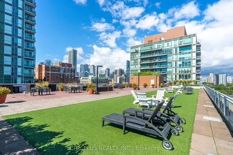 112 George Street Toronto ON M5A 2M5