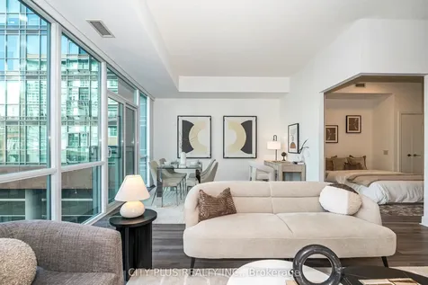 112 George Street Toronto ON M5A 2M5