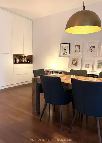 11 Christie Street Toronto ON M6G 4C3