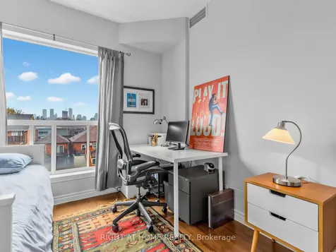 11 Christie Street Toronto ON M6G 4C3