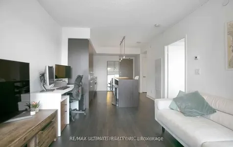 88 Harbour Street Toronto ON M5J 0C3