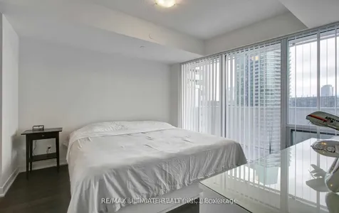 88 Harbour Street Toronto ON M5J 0C3