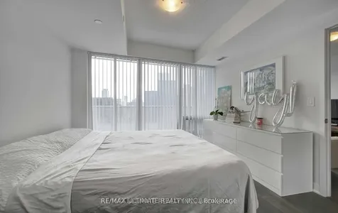 88 Harbour Street Toronto ON M5J 0C3
