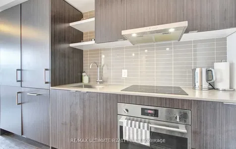 88 Harbour Street Toronto ON M5J 0C3