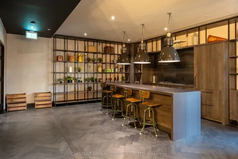 505 Richmond Street Toronto ON M5V 0P4