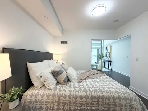 58 Orchard View Boulevard Toronto ON M4R 0A2