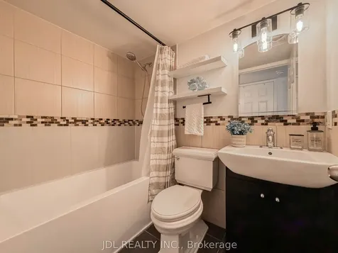 87 Lillian Street Toronto ON M4S 2H7