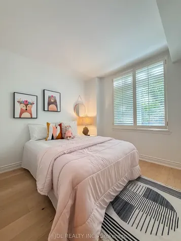 87 Lillian Street Toronto ON M4S 2H7