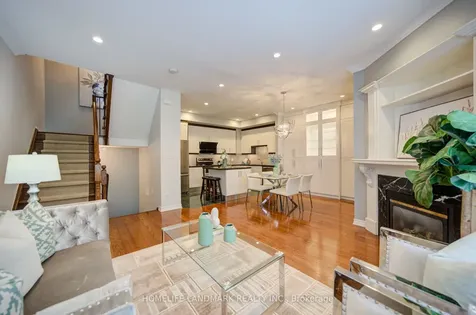 31 Avondale Avenue Toronto ON M2N 7C1