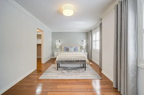 31 Avondale Avenue Toronto ON M2N 7C1