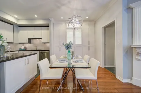 31 Avondale Avenue Toronto ON M2N 7C1