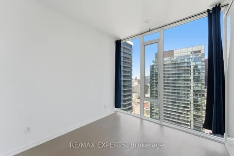 101 Peter Street Toronto ON M5V 0G6