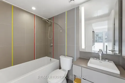 101 Peter Street Toronto ON M5V 0G6