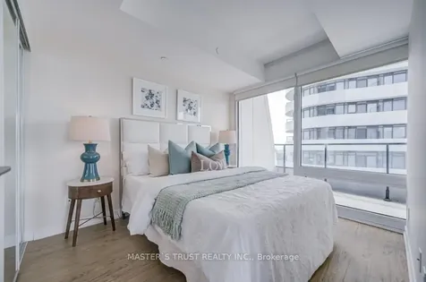 85 Wood Street Toronto ON M4Y 0E8