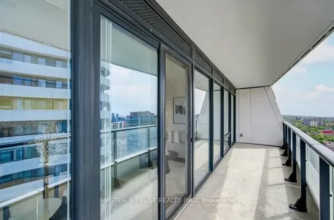 85 Wood Street Toronto ON M4Y 0E8
