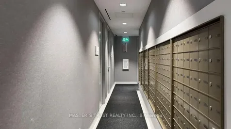 85 Wood Street Toronto ON M4Y 0E8
