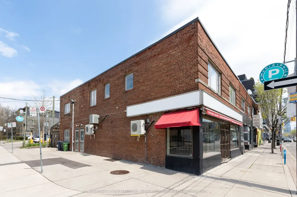 878 Dundas Street W Toronto ON M6J 1V7