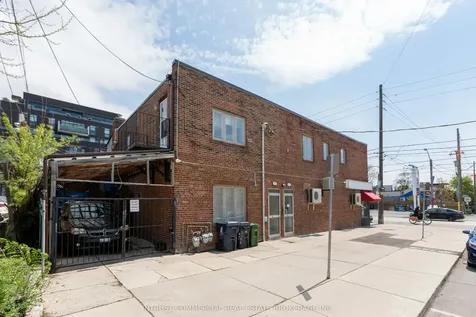 878 Dundas Street W Toronto ON M6J 1V7