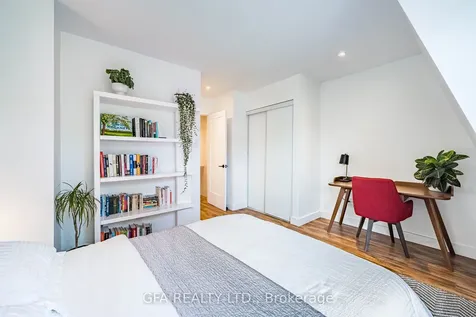 40C Shank Street Toronto ON M6J 3T9