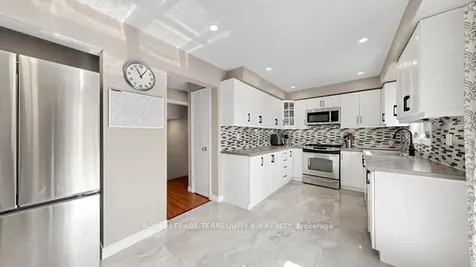 115 Micmac Crescent Toronto ON M2H 2K1