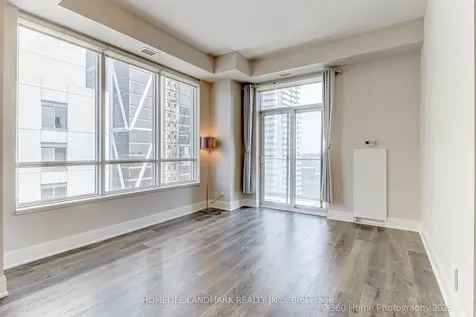 21 Balmuto Street Toronto ON M4Y 1W4