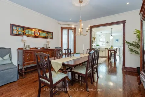 202 St Helen's Avenue Toronto ON M6H 4A1