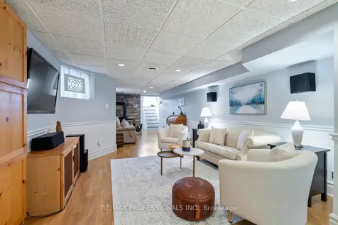 202 St Helen's Avenue Toronto ON M6H 4A1