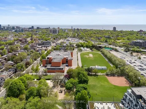 202 St Helen's Avenue Toronto ON M6H 4A1